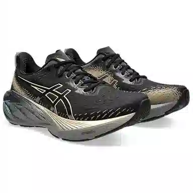 Asics Novablast 4