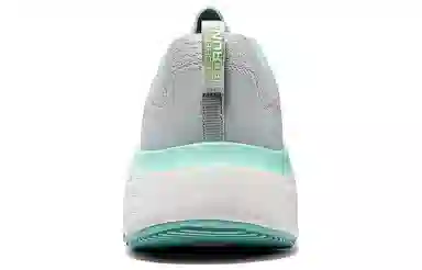 Skechers Max Cushioning DELTA