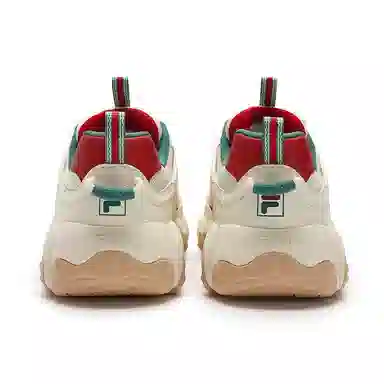 FILA Fluid 6