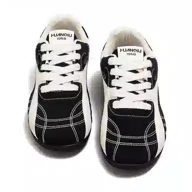 HUANQIU Retro Low Top Sneakers