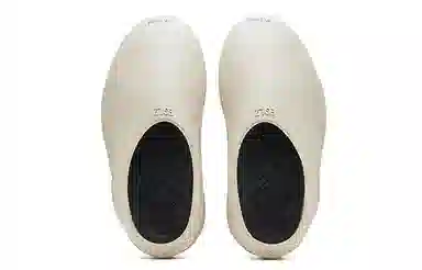 M Stand x EQLZ Equalizer 1050 Beige