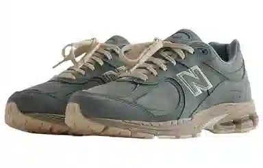 KITH x New Balance 2002R "Pistachio"