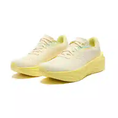 Saucony Phoenix Inferno 4