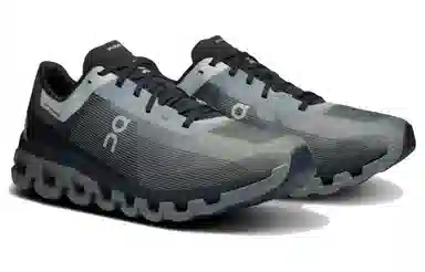 On Cloudflow 4 Black