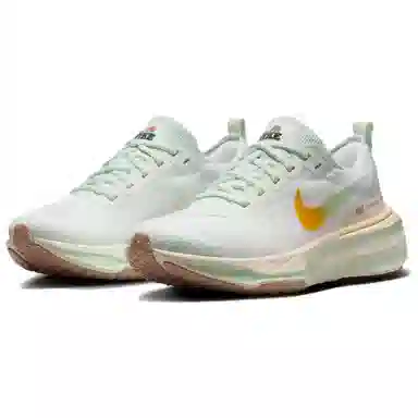 Nike Invincible Run 3