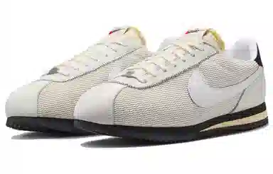 Nike Cortez "Light Orewood Brown"