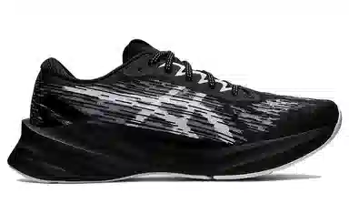 Asics Novablast 3