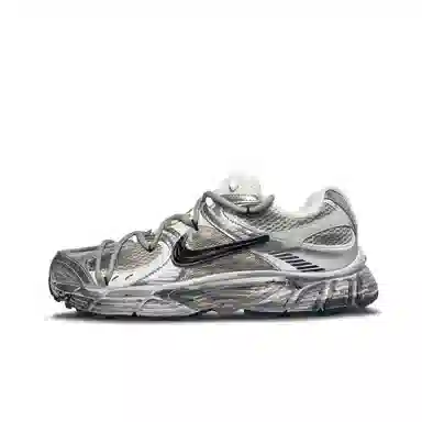 Nike V5 RNR Grey Silver