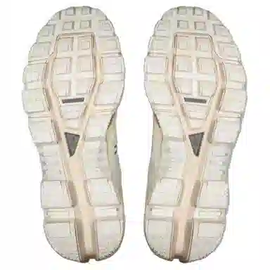 LOEWE x On Cloudventure 2 Beige