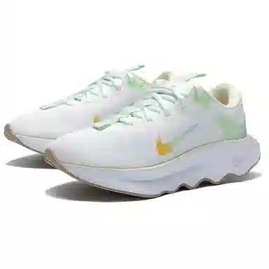 Nike Motiva White
