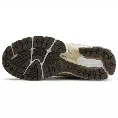 New Balance 2002R Platinum