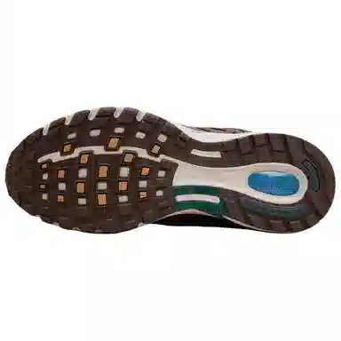 Nike Air Pegasus 2K5 Brown Beige