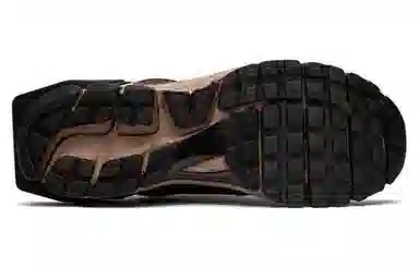 A-Cold-Wall* x Nike Zoom Vomero +5 Brown