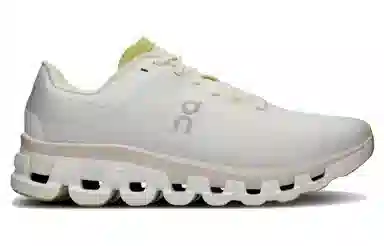 On Cloudflow 4 White Sand