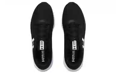 Under Armour Pursuit Charged Tech