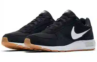Nike Nightgazer Black White