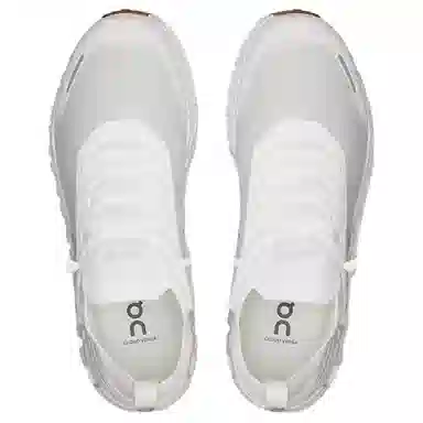 On Cloud 6 Versa White