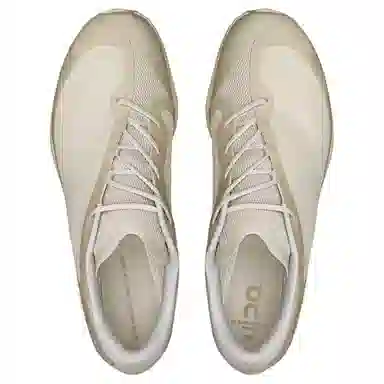 POST ARCHIVE FACTION x On Cloudventure Peak