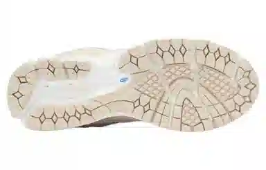 New Balance 2002R Beige