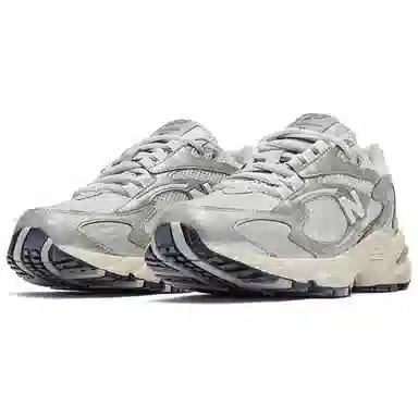 New Balance 725 "Chaos Pack"