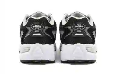 New Balance 725 Black