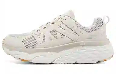 Skechers Max Cushioning Elite