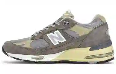 Dover Street Market x New Balance 991