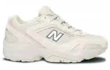 New Balance 452 Beige