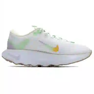 Nike Motiva White