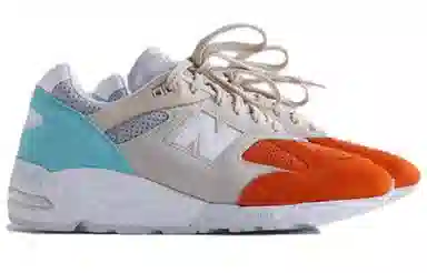 KITH x New Balance 990 V2 Cyclades