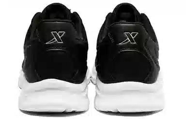 特步 休闲 透气 低帮 跑步鞋 男款 黑色