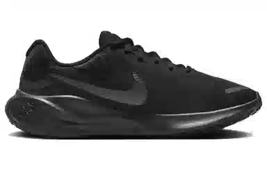 Nike Revolution 7