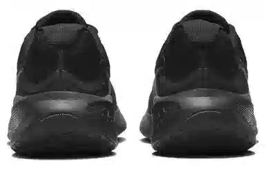 Nike Revolution 7