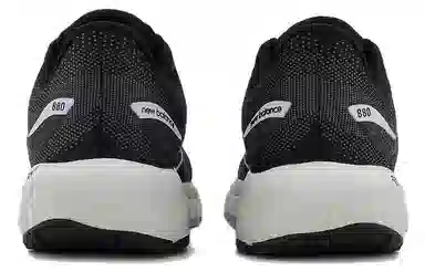 New Balance 880 v12