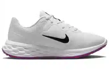 Nike Revolution 6 Next Nature