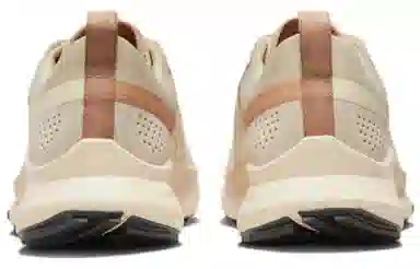 Nike Pegasus Trail 4 Light Brown