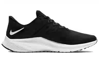 Nike Quest 3