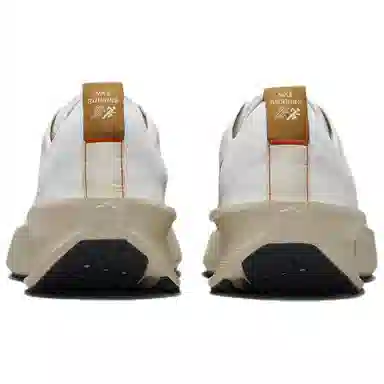 Nike Interact Run White