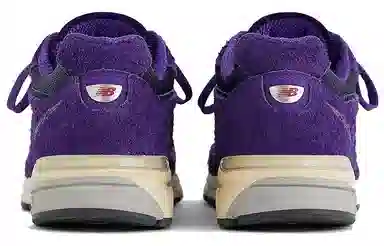New Balance 990 V4 Purple