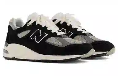 New Balance 990 V2 Black