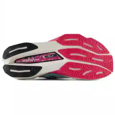 New Balance FuelCell Supercomp Elite v4