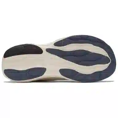 New Balance 1080 v14