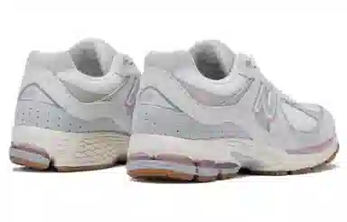 New Balance 2002R Gore-Tex