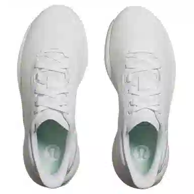 lululemon chargefeel 2