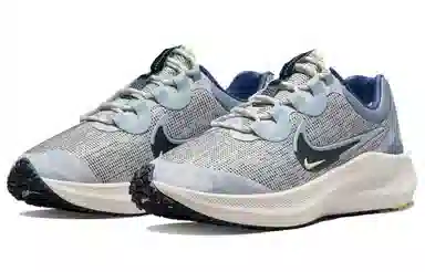 Nike Zoom Winflo 8 Light Blue