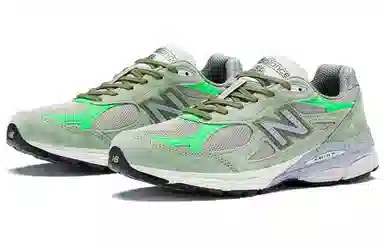 Patta x New Balance 990 V3 Light Olive