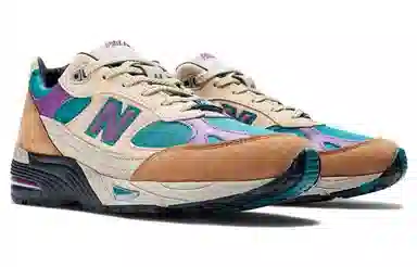 PALACE x New Balance 991