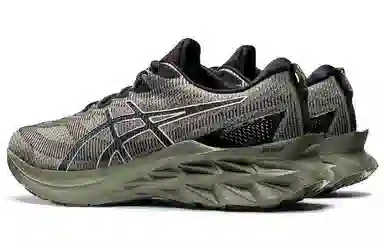 Asics Novablast 2 Le Olive