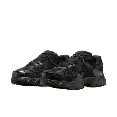 Nike V5 RNR Black