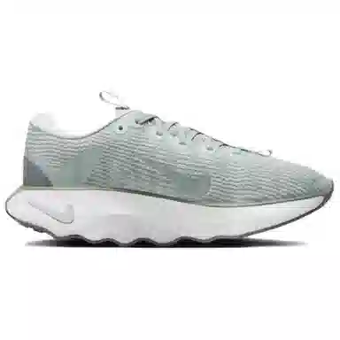 Nike Motiva